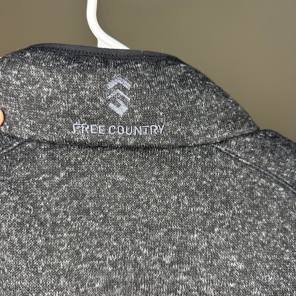 Men’s Free Country XL Vest - Picture 3 of 3